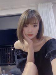 天河新人美女