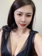 老区新大陆颜值不错的姐姐