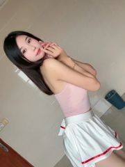 极品美女舌头会打转粉嫩多汁